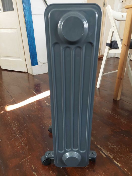 Aquecedor a Óleo AEG  (2000 W)