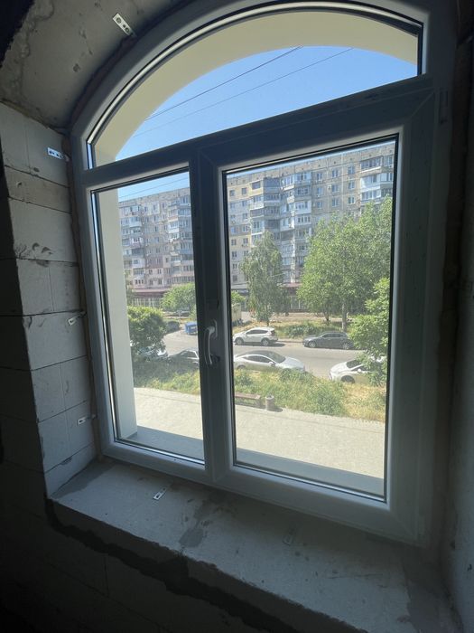 ФАСАДНОЕ помещение 102 метра в ЖК Виа Рома! Свой вход, два уровня!