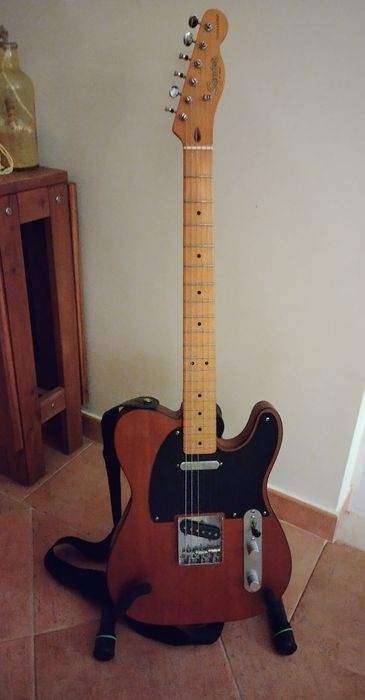 Fender Telecaster Squier Ed 40º aniv - cor Vintage -
