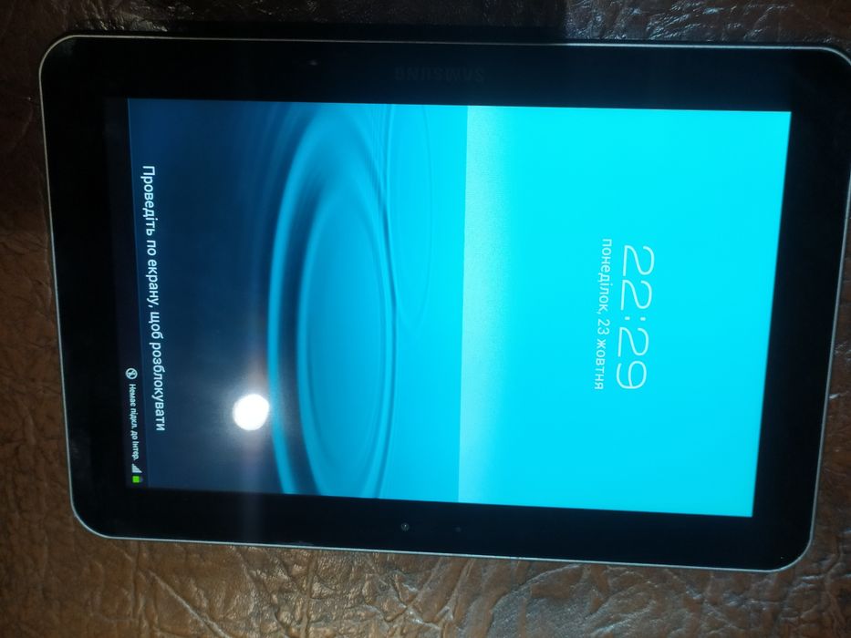 Планшет GT P7300