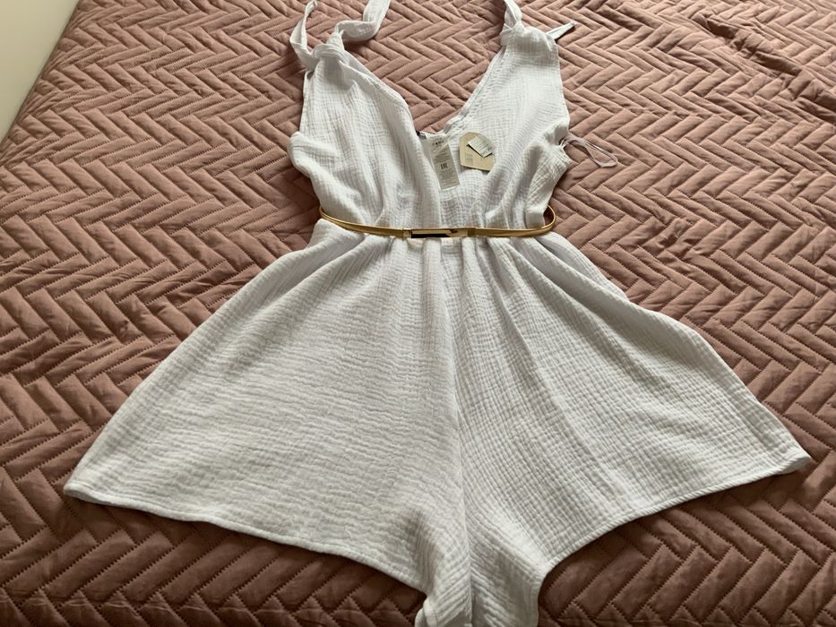 Biały kombinezon CALCEDONIA