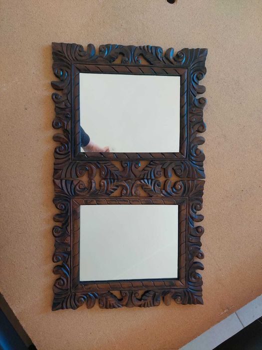 Conjunto de espelhos de madeira