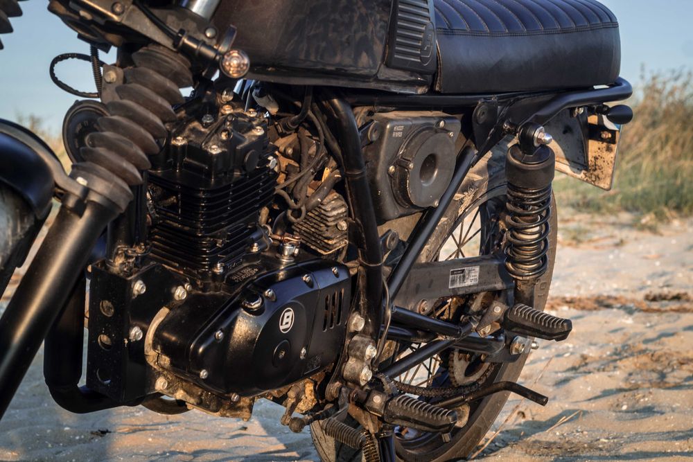 Bullit Bluroc Legend 125 + Capacetes + Kit