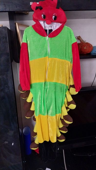 Костюм сороконіжки. Гусінь