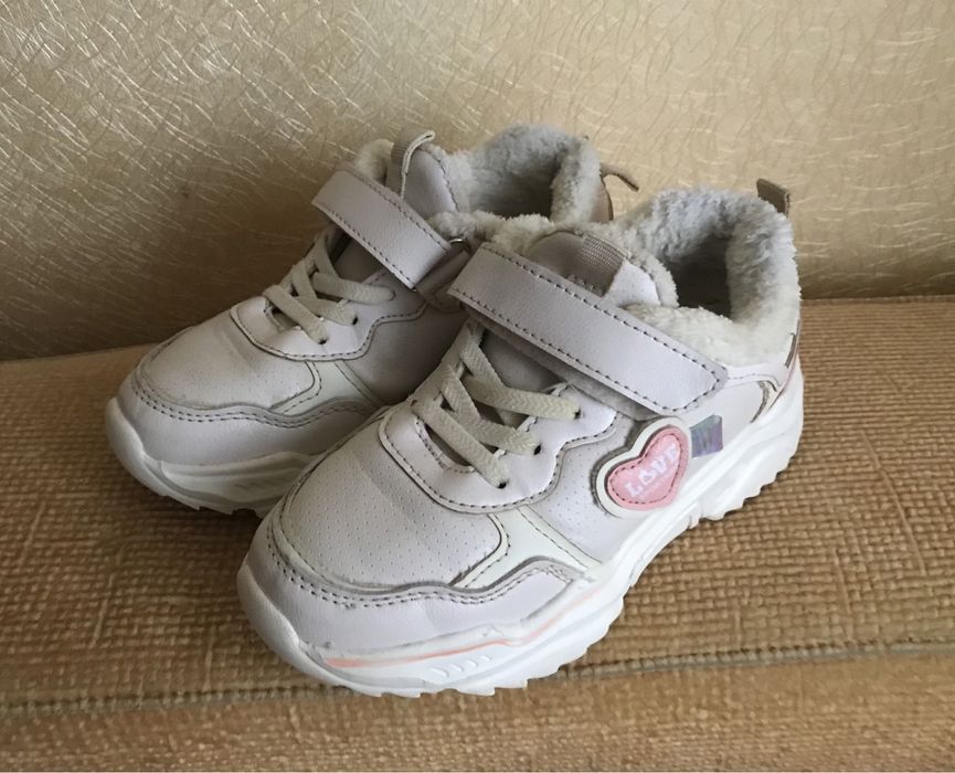 Теплі білі кросівки, кроссовки для дівчаток 31 роз