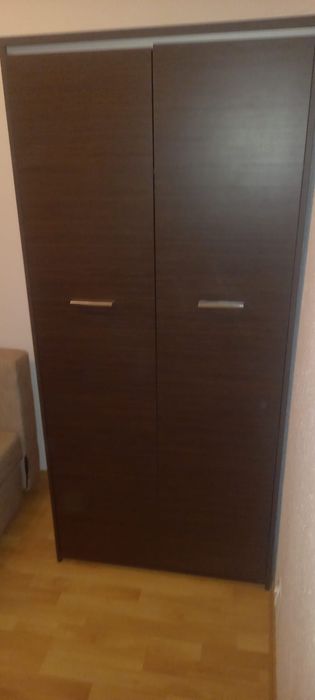Szafa w kolorze wenge