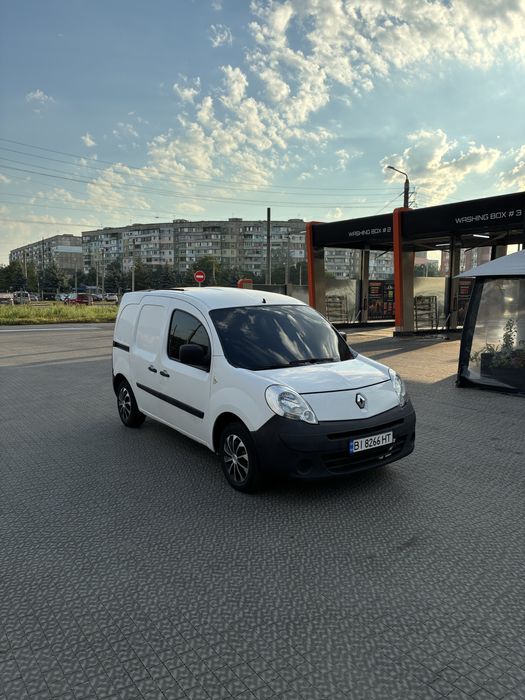 Продам Рено Кенго 2  Renault Kangoo 2012