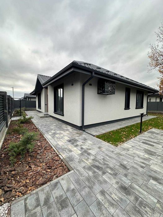 Одноповерховий будинок у Ворзелі