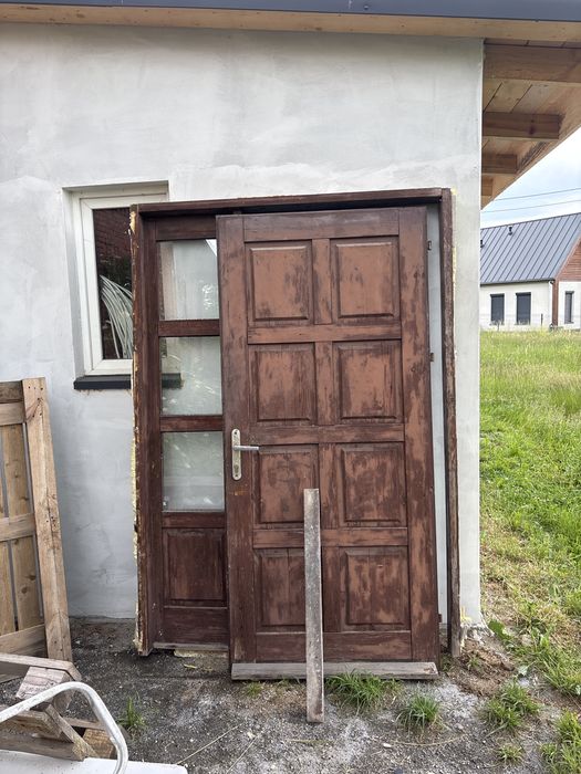 Dzwi zewnetrzne z litego drewna