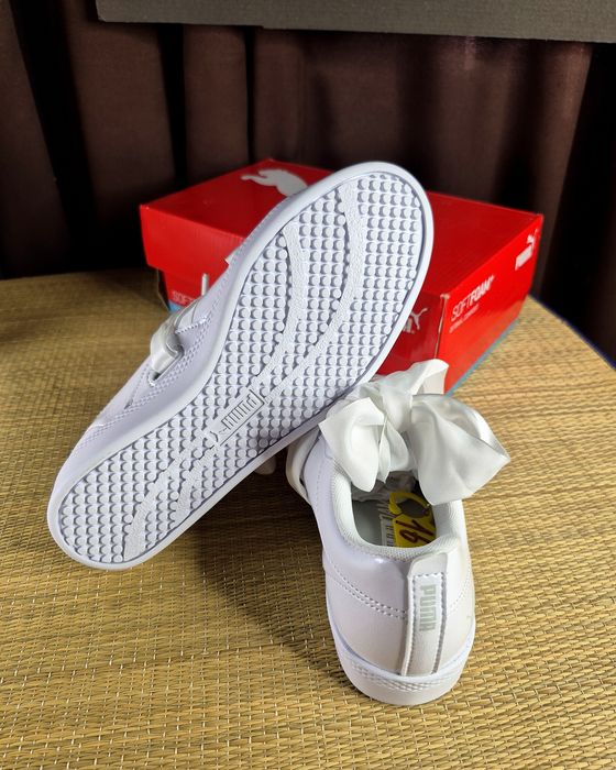 Оригінал 100% Жіночі кросівки Puma Basket Heart з широкими атласними шнурками(Розмір 36-22,5см)
