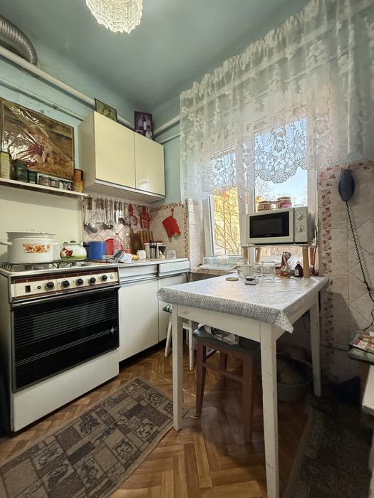 ЦЕНТР! Оренда 2х кімнатної, УНІВЕРСИТЕТСЬКА (р-н ЧНУ), МЕБЛІ і техніка