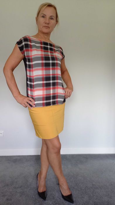 Bluzka czarno=czerwona kratka 36/S Reserved