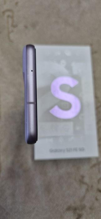 Samsung Galaxy S21 FE 5G 256 GB (Офіційний, як новий)