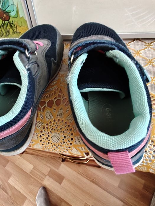 Sprzedam buty rozmiar 28