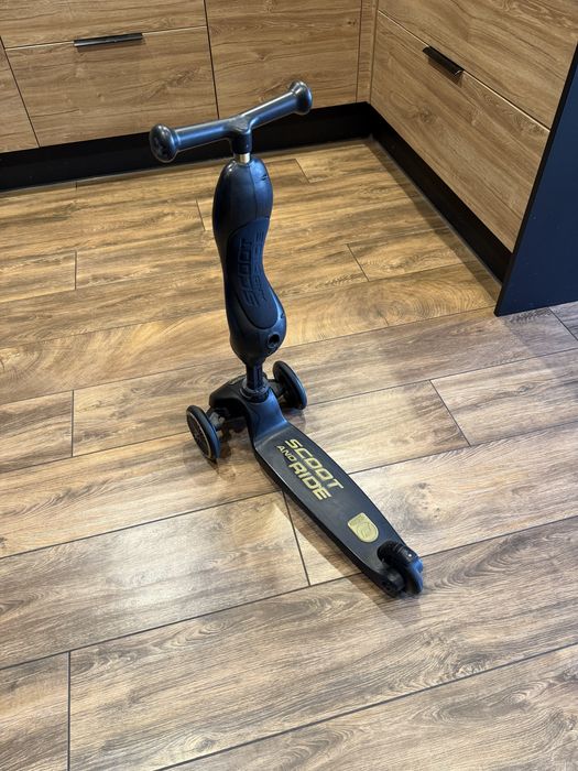 Scoot and ride  czarny 2w1 biegacz hulajnoga dla dziecka