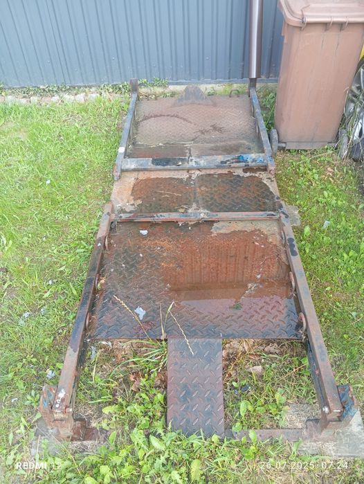 Platforma do transportu motocykli