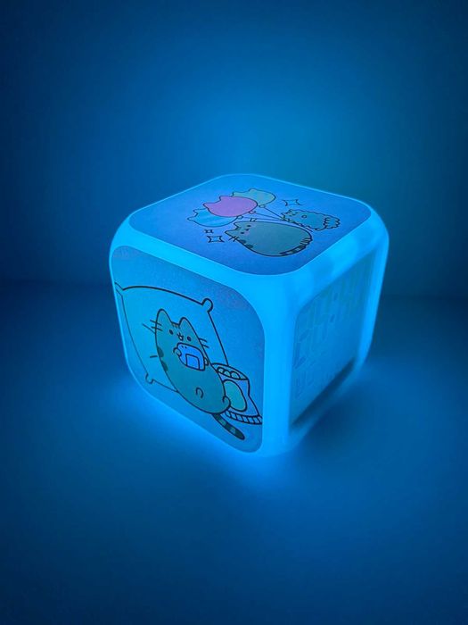 Часы хамелеон кот Пушин Pusheen cat