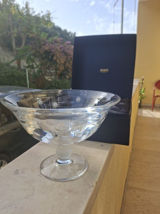 Taça / Fruteira com Pé em Cristal Atlantis (Na Caixa de Luxo Original) – Impecável
