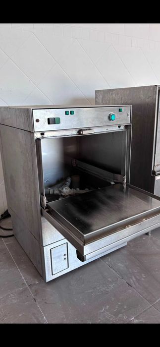 Máquina Lavar Louça Industrial