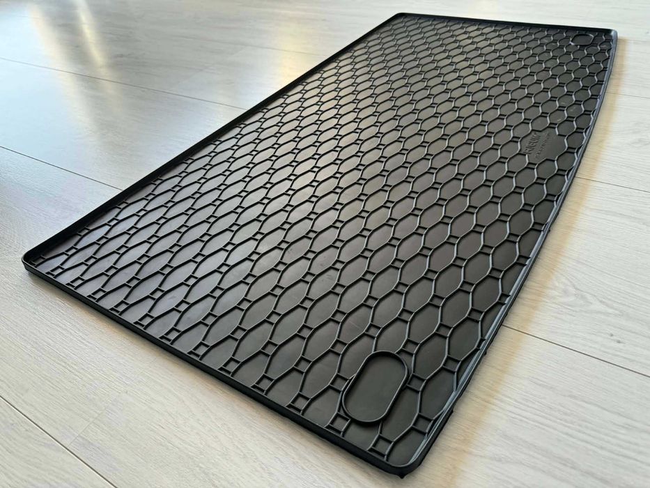 Mata Wykładzina bagażnika VW Volkswagen T5 T6 T6,1 Caravelle MULTIVAN