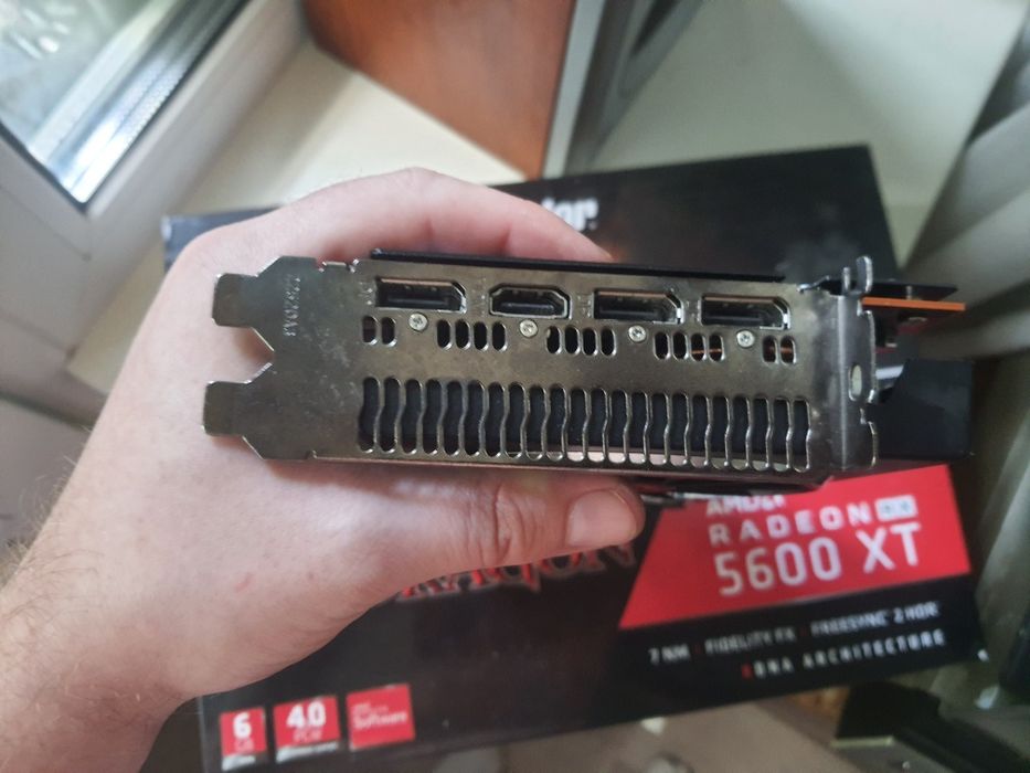 Radeon 5600xt  6gb samsung