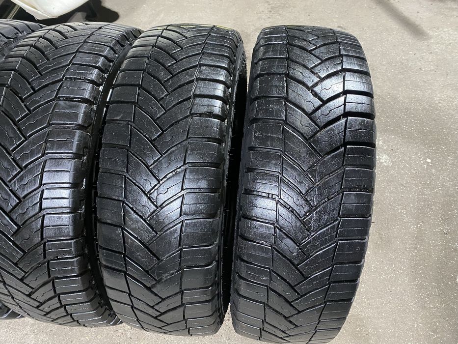 Opony Michelin 196/65 R16c