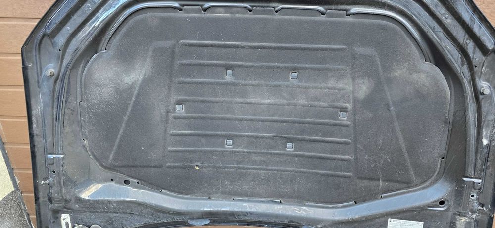 Maska pokrywa silnika AUDI Q7 4L 05-15 L041