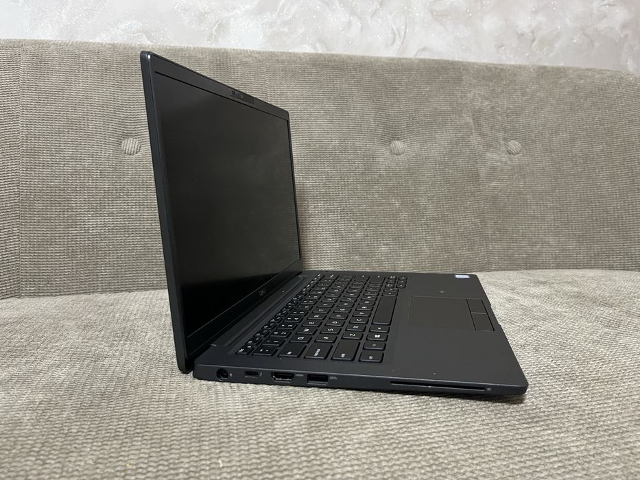 Dell Latitude 7400
