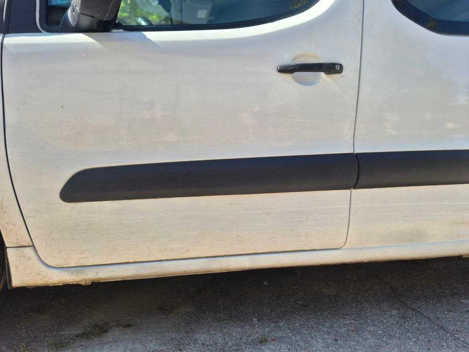Автомобіль Citroen BERLINGO 1.6cdi 2011