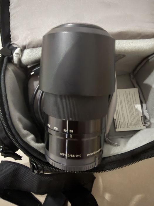 Sony Alfa 6000 + duas lentes + mala de transporte + mochila de fotografo +  tripé