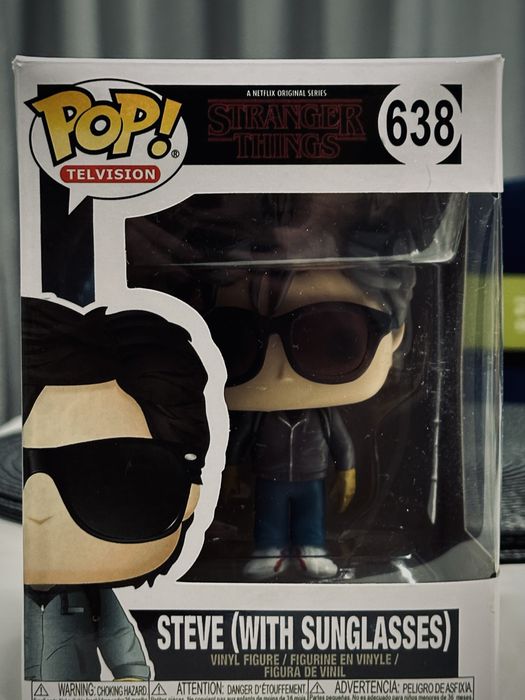 Funko Pop Stranger Things 638 Steve with Sunglasses