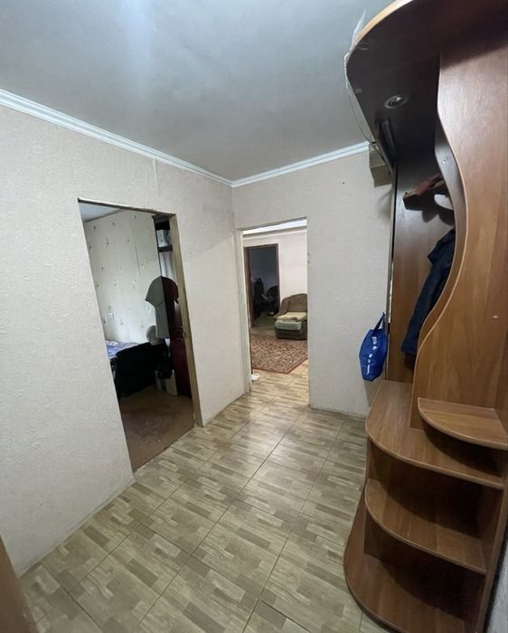 Без комісії для покупця продається чотирьох кімнатна квартира в корабельному районі