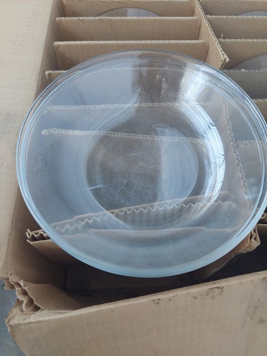 Pratos completamente novos