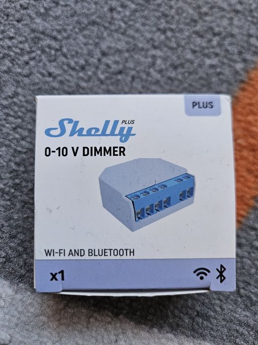 inteligentny ściemniacz Shelly Plus 0-

10V Dimmer