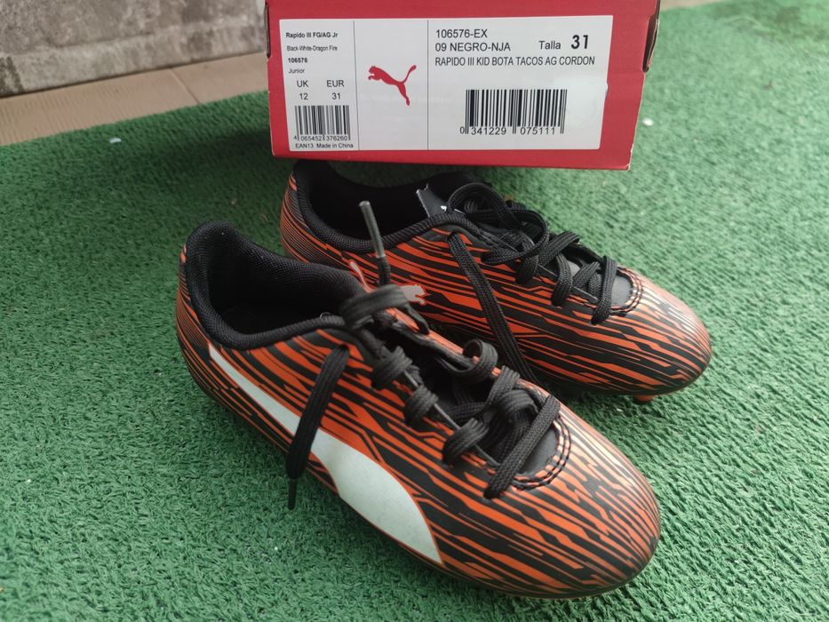 Chuteiras de futebol Puma para criança