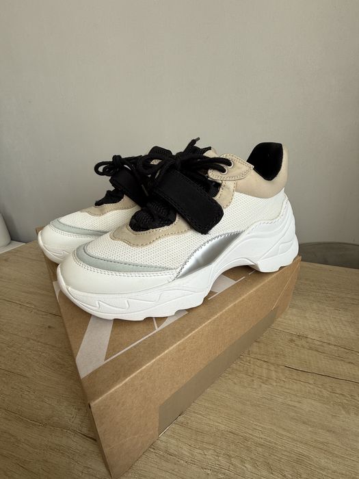 Кросівки Zara 39 розмір