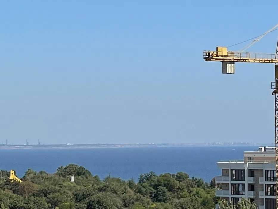 4 комн-106 метров. Вид на море. Итальянский бульвар. Дом сдан. 12/15эт