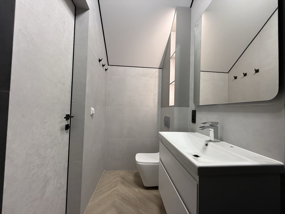 Продав таунхауса з ремонтом