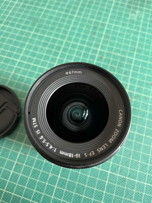 Canon 80D + Objetiva Canon EF-S 10-18mm f/4.5-5.6 IS STM