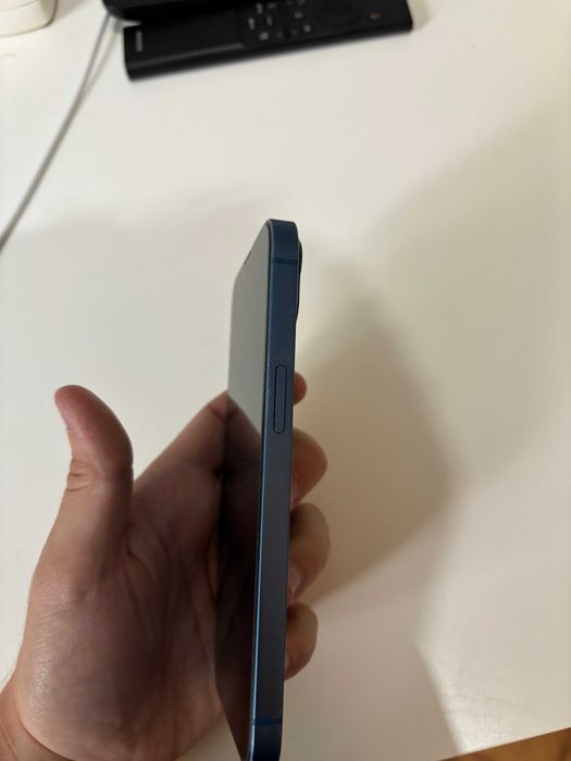 iPhone 13 128GB Niebieski