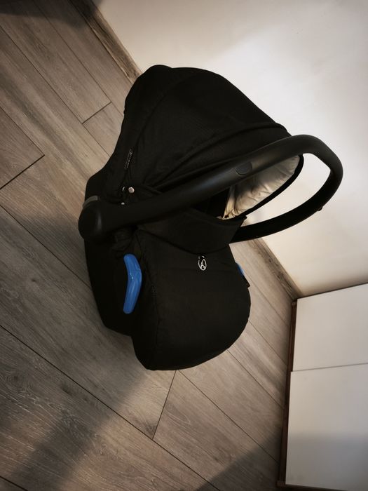 Nosidełko i baza ISOFIX