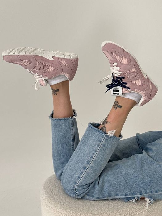Sale! Останні пари NB x Miu-Miu 530