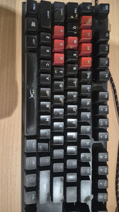Teclado mecânico HyperX