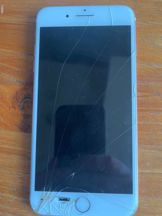 Telefon Apple iPhone 7 Plus