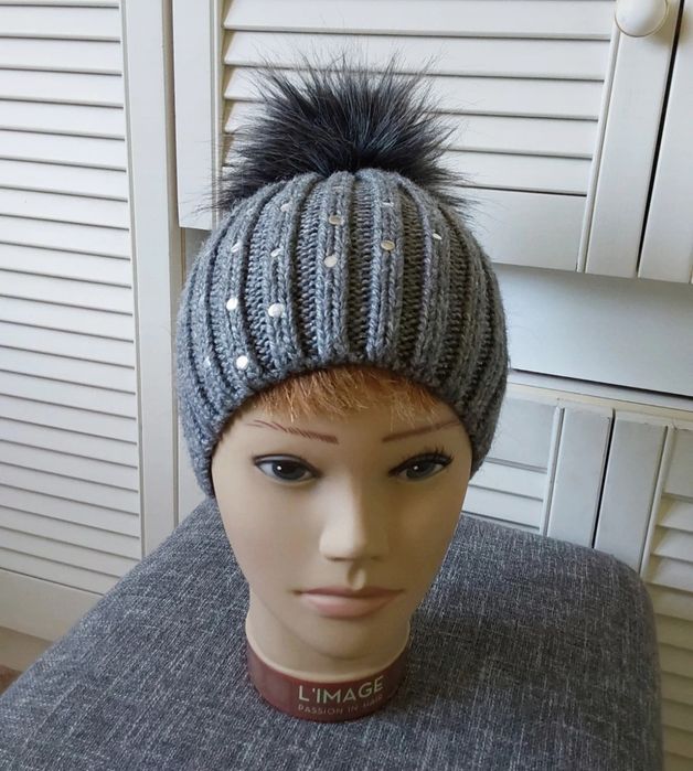 Czapka  damska  Nowa