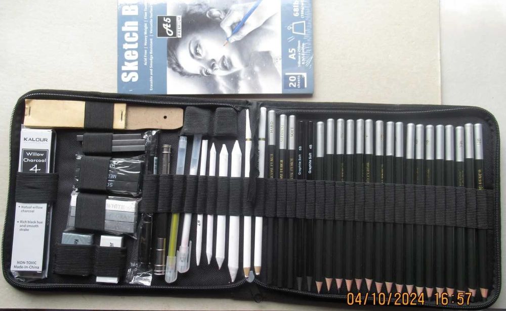 Kalour desenho conjunto 54 peças(lápis grafite,carvão)NOVO;ler anuncio