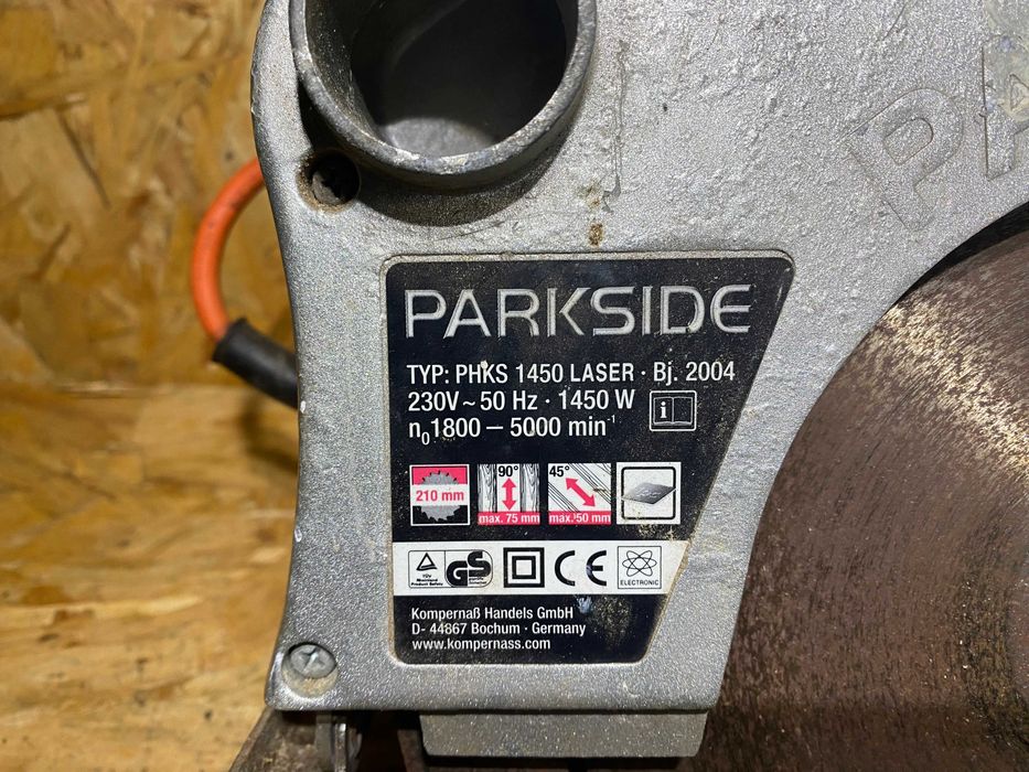 Serra Circular Parkside