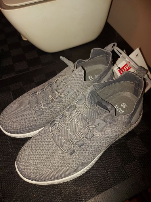 Buty damskie r39