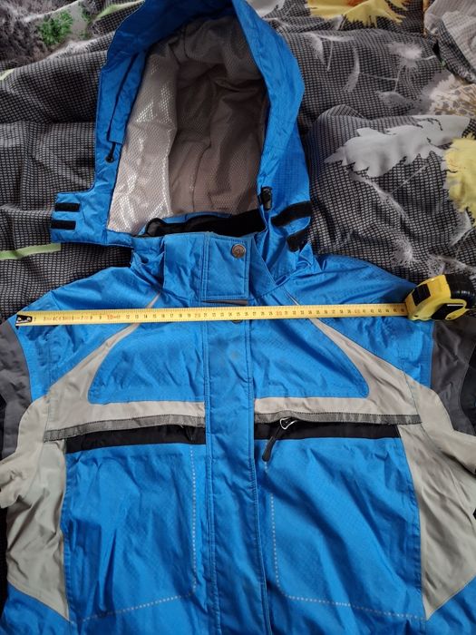 Продам лижний костюм