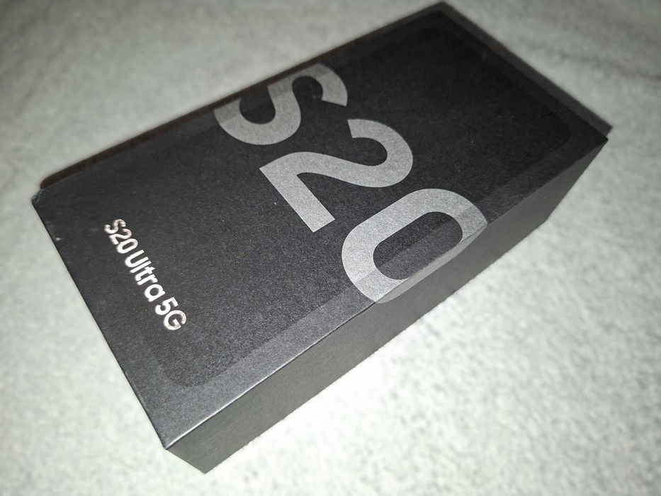 Смартфон Samsung Galaxy S20 Ultra 5G 16/512Gb Cosmic Black 5000 мА·год